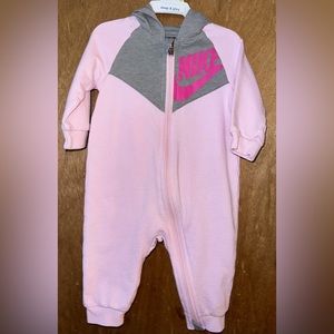 Nike Baby Girl Size 6 Months Pink Coveralls